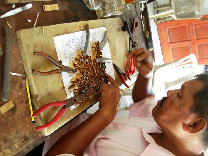 Traditional Terengganu Blok Maker ~ Batik Stamp Making process